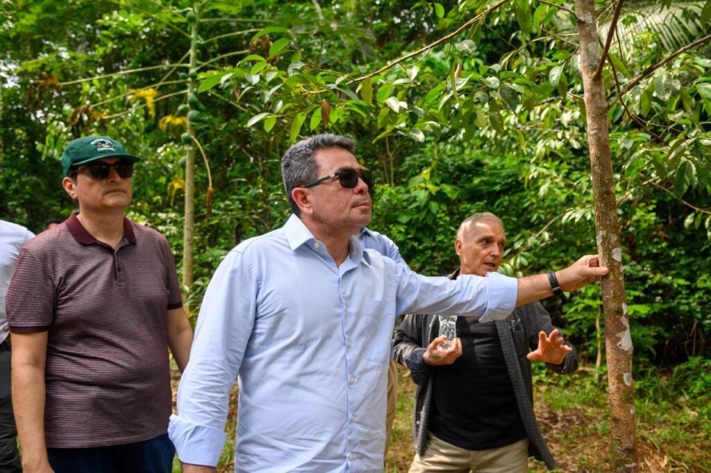 Governo do Amazonas intensifica intercâmbio com Peru para desenvolvimento de projetos sustentáveis