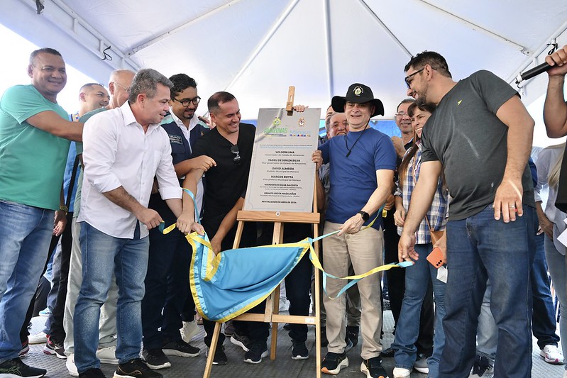 Feira municipal Jardim dos Barés reabre suas portas com estrutura revitalizada e moderna