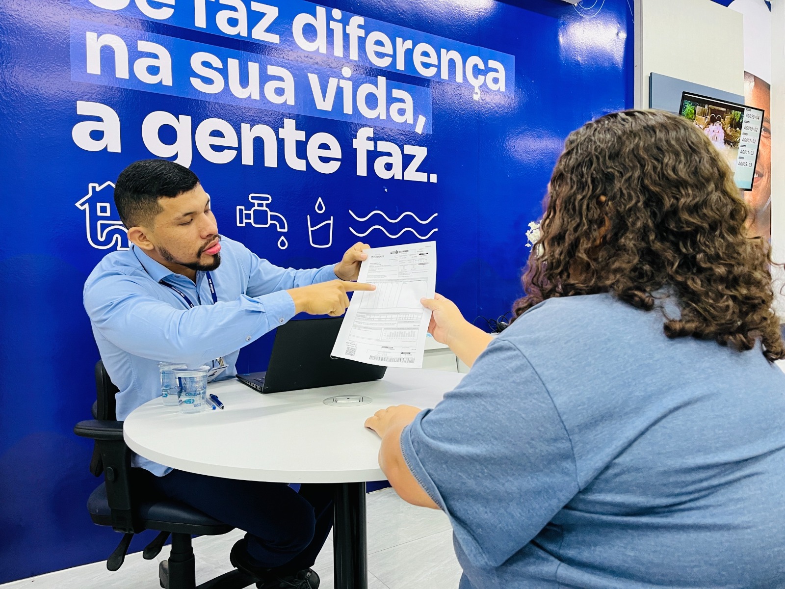 Águas de Manaus realiza atendimento ao público na Câmara Cidadã