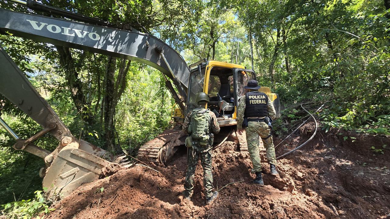 Exército combate garimpo ilegal na Terra Indígena Sararé no MT