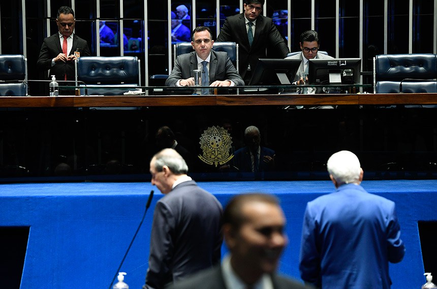 Senado aprova regras para pesquisas clínicas com seres humanos