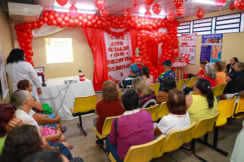 Semsa fortalece importância do autocuidado de usuários com diabetes e hipertensão na zona Leste