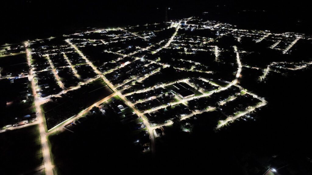 Luminárias de LED do Programa Ilumina+ Amazonas são produzidas na Zona Franca de Manaus