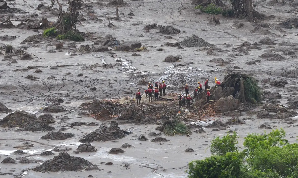 Caso Samarco: MPF e DPU cobram execução da condenação de R$ 47 bi