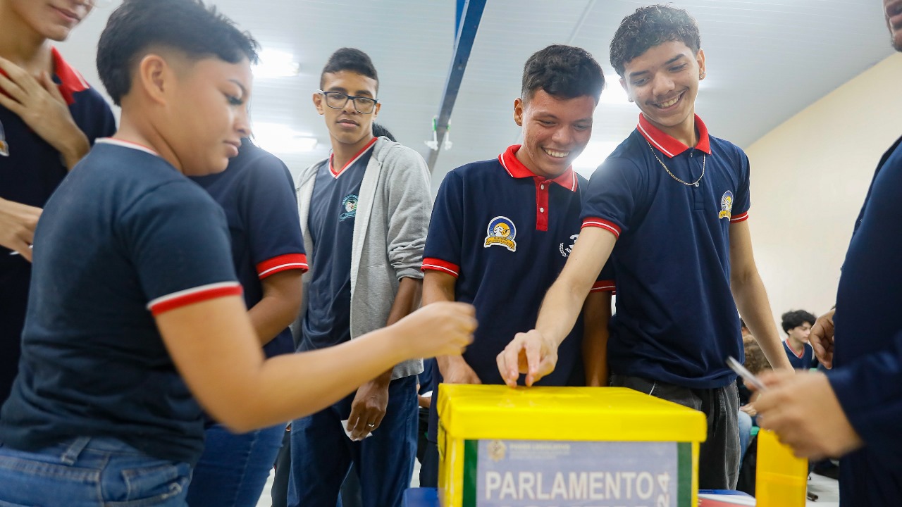 Parlamento Jovem se prepara para eleição dos últimos nomes da atual edição