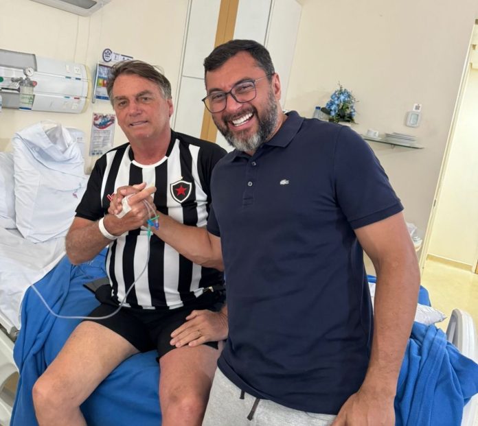 Governador do Amazonas Wilson Lima visitou Bolsonaro no hospital na manhã deste domingo em Manaus