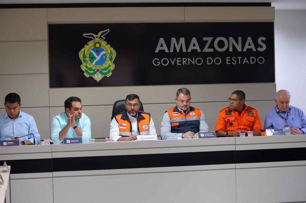 Wilson Lima reúne 30 secretarias e apresenta planejamento das ações para o enfrentamento à estiagem