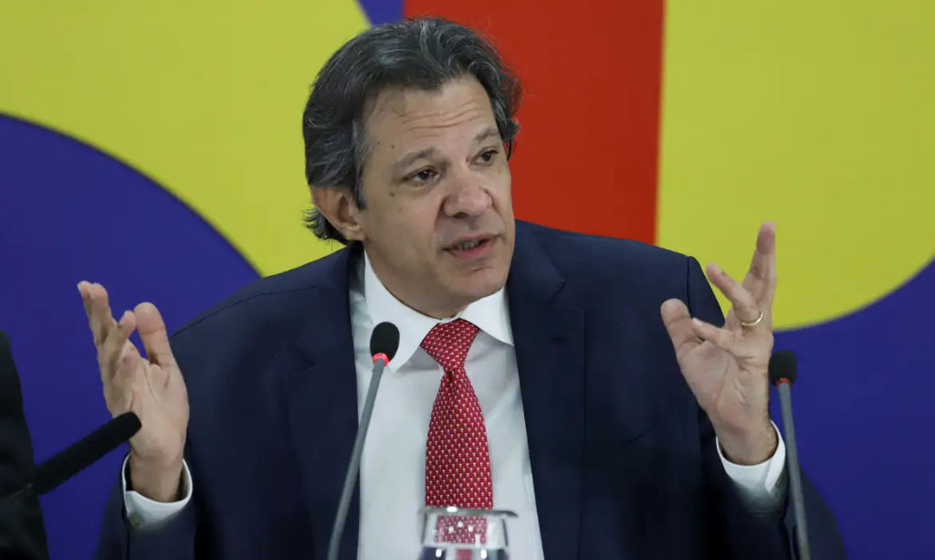 Haddad vai propor mudanças no formato de pisos de Saúde e Educação