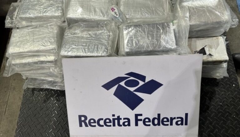 Receita Federal apreende 51 quilos de cocaína no aeroporto do Galeão