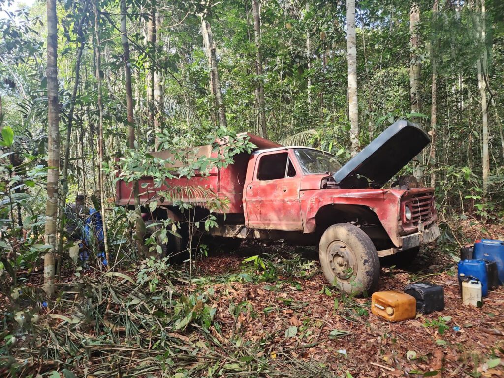 Crime ambientais: Ipaam aplica multas e faz apreensões de equipamentos na Operação Curupira