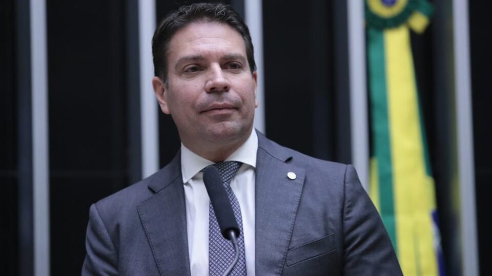 Ramagem refuta operação da PF e nega acusações de espionagem na Abin