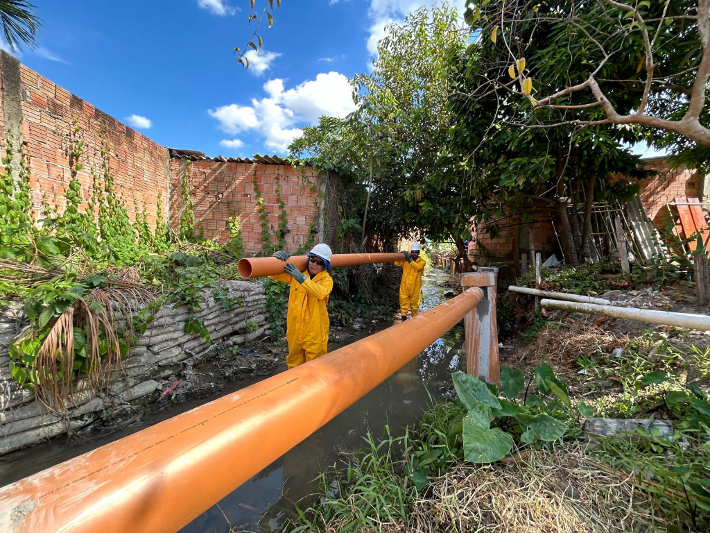 Campo Dourado: Área de igarapé recebe infraestrutura de esgotamento sanitário e mais de 5,5 mil pessoas serão beneficiadas