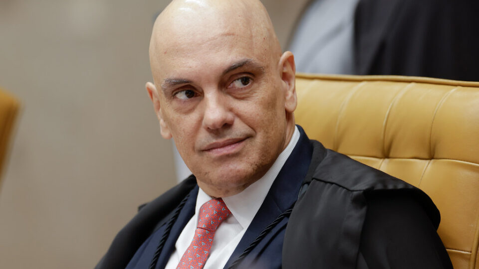 Moraes teria usado TSE como braço investigativo paralelo contra apoiadores de Bolsonaro no STF